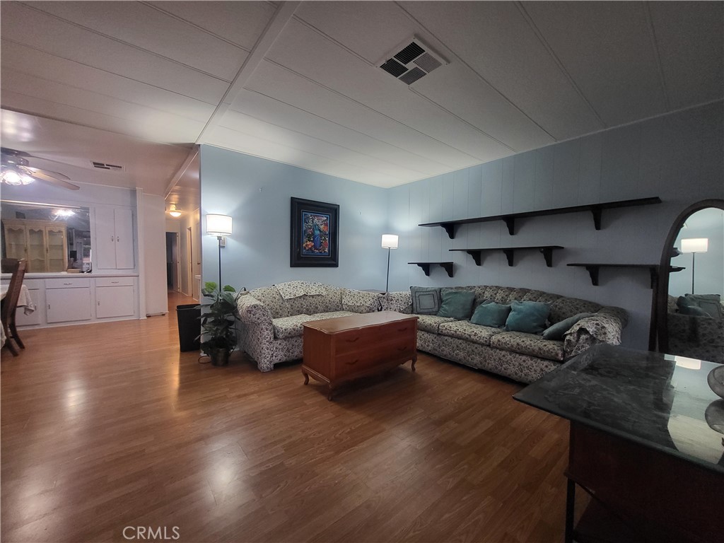 MLS #SB25271031 image #9