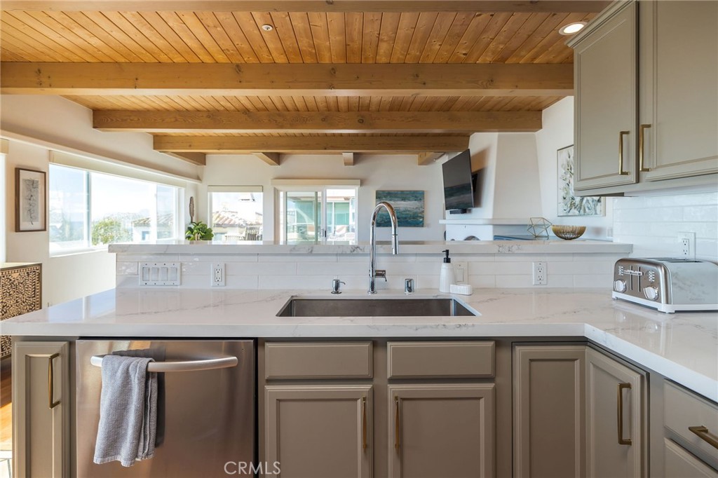 MLS #SB25271185 image #30