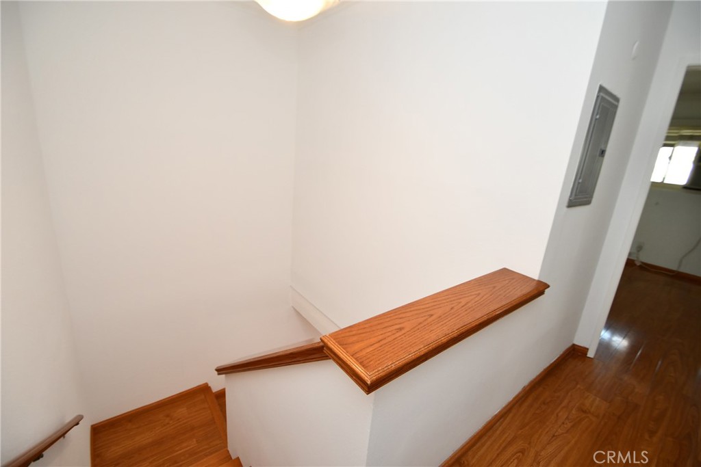 MLS #SB25271292 image #1