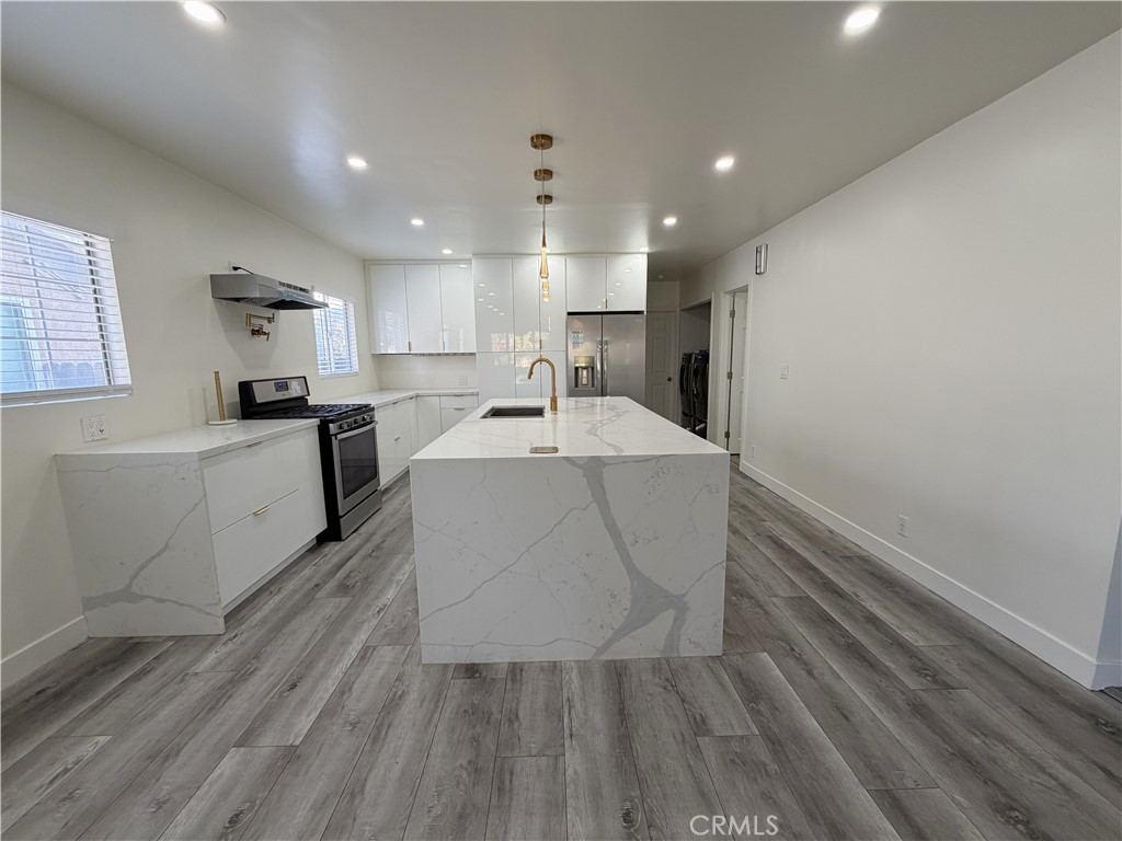 MLS #SB25271404 image #3