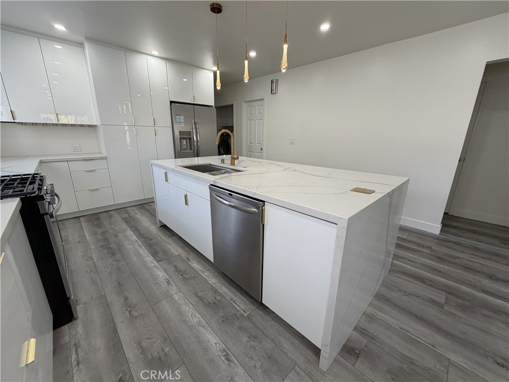 MLS #SB25271404 image #4