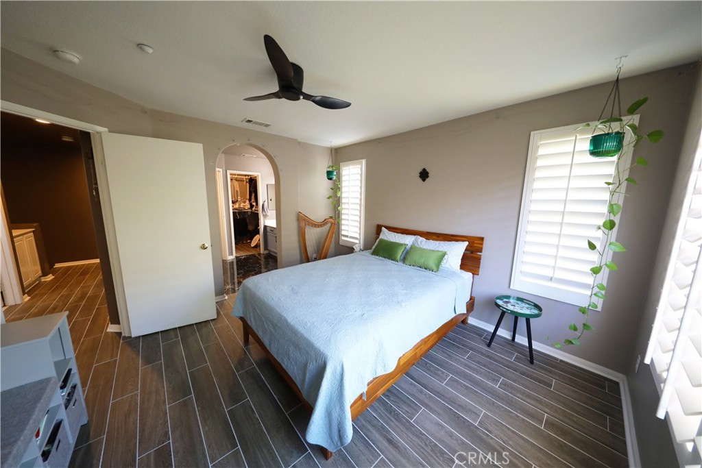 MLS #SB25271407 image #10