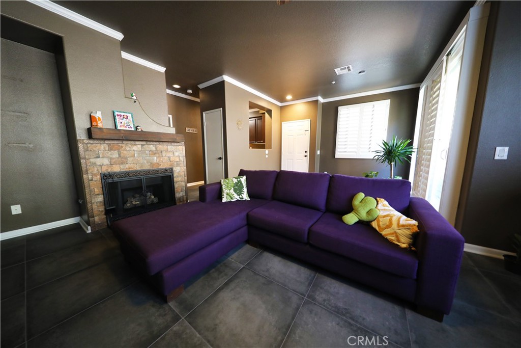 MLS #SB25271407 image #4