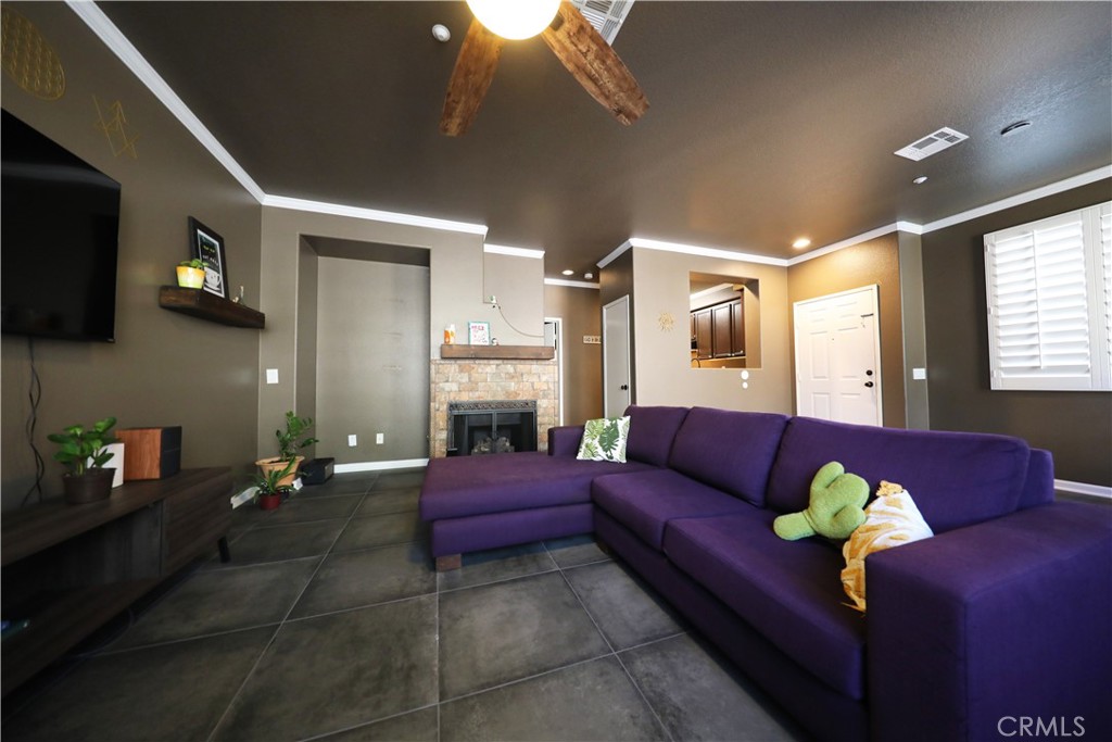 MLS #SB25271407 image #5