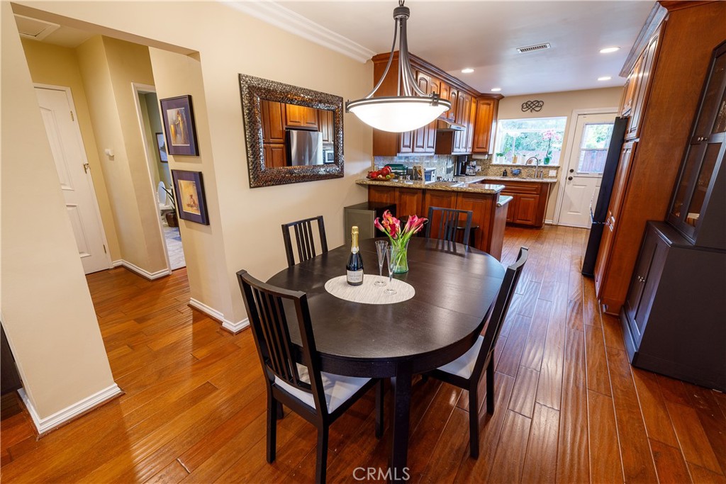 MLS #SB25271437 image #4