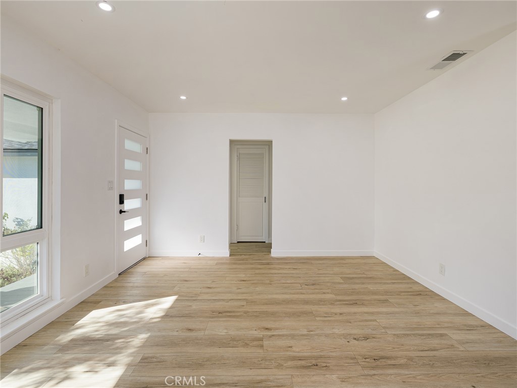 MLS #SB25271696 image #4