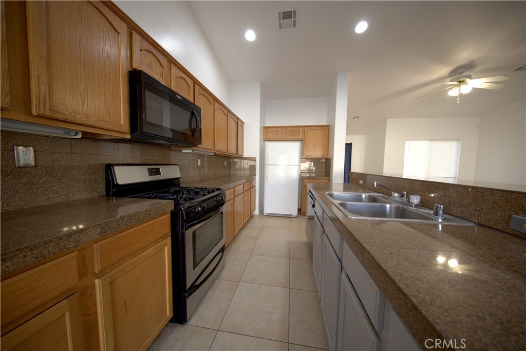 MLS #SB25271705 image #12