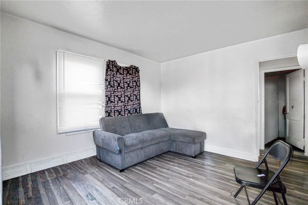 MLS #SB25272472 image #9