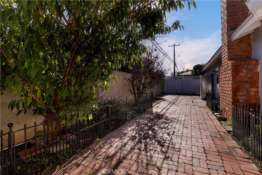 MLS #SB25272538 image #22