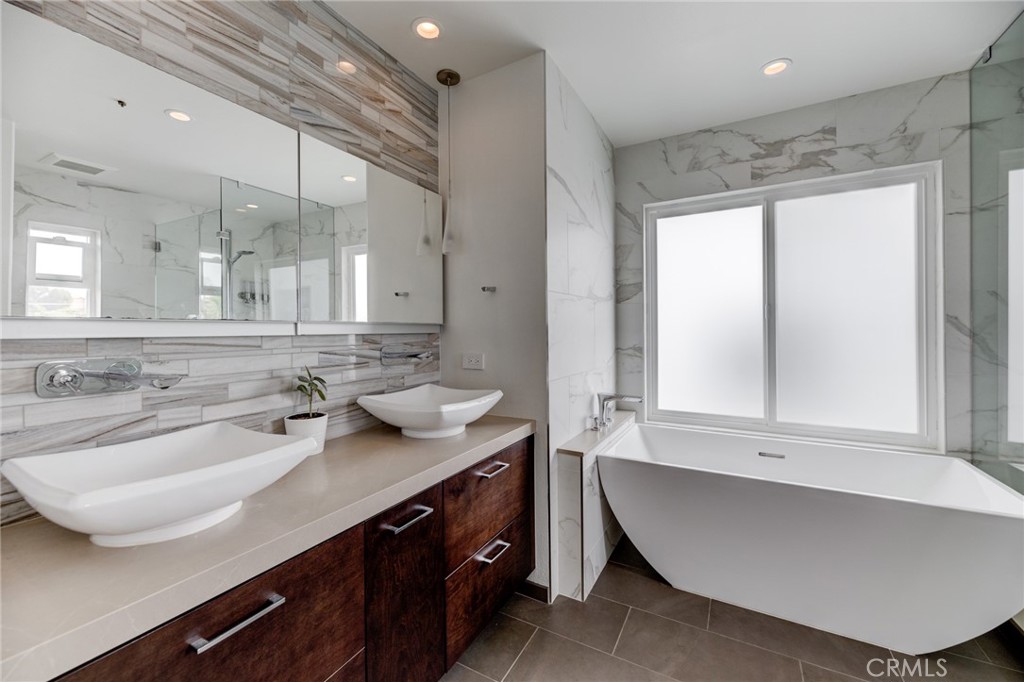 MLS #SB25272858 image #37