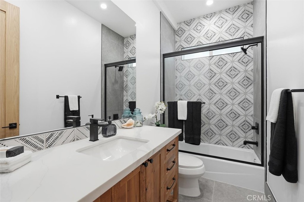 MLS #SB25272985 image #30