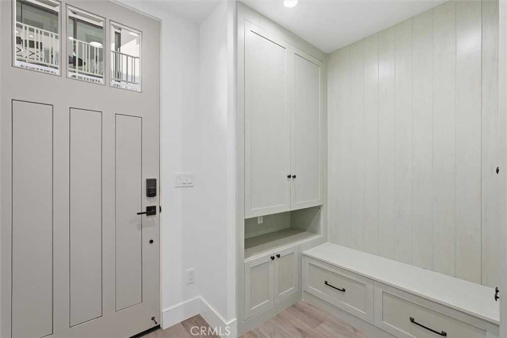 MLS #SB25273043 image #3