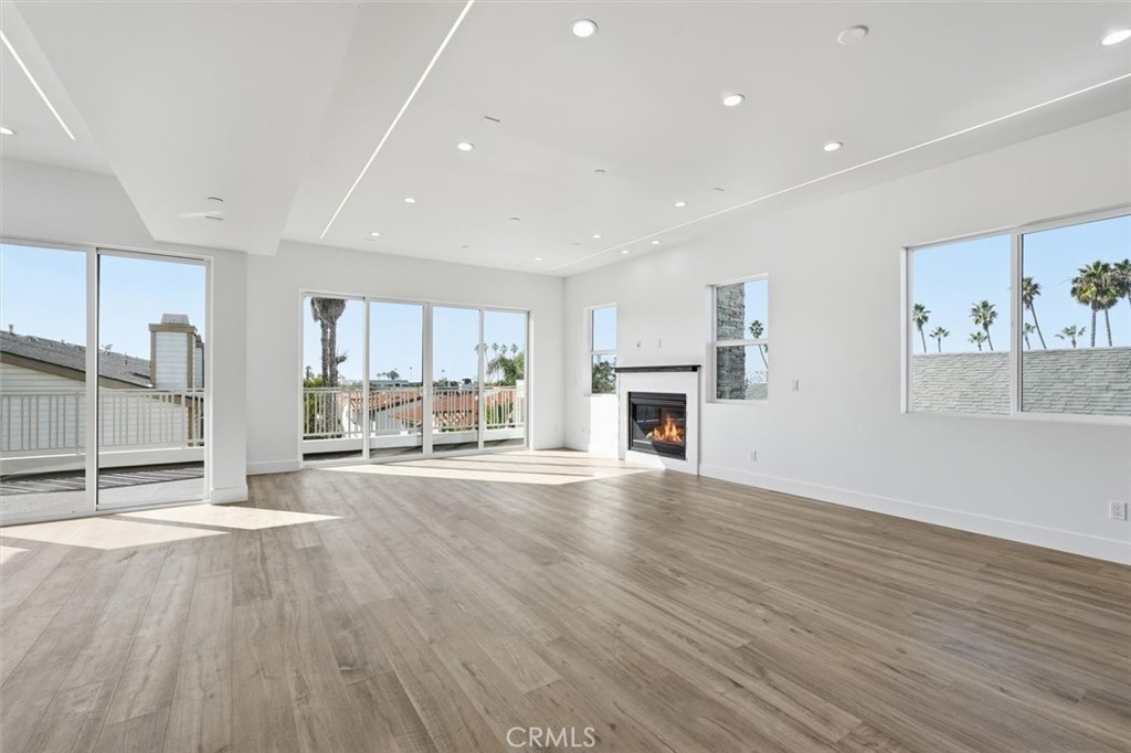 MLS #SB25273043 image #5