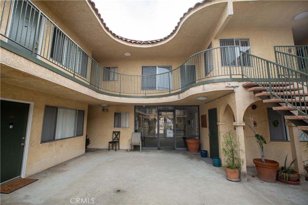 MLS #SB25273235 image #2