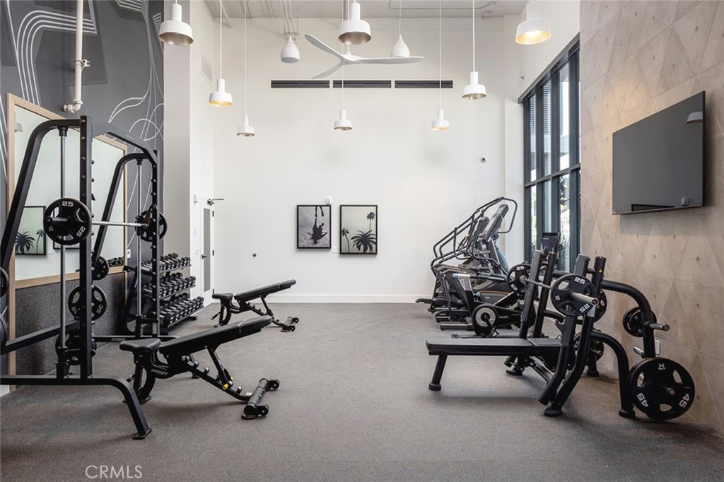 MLS #SB25273356 image #8