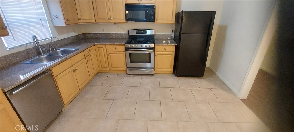 MLS #SB25273437 image #6