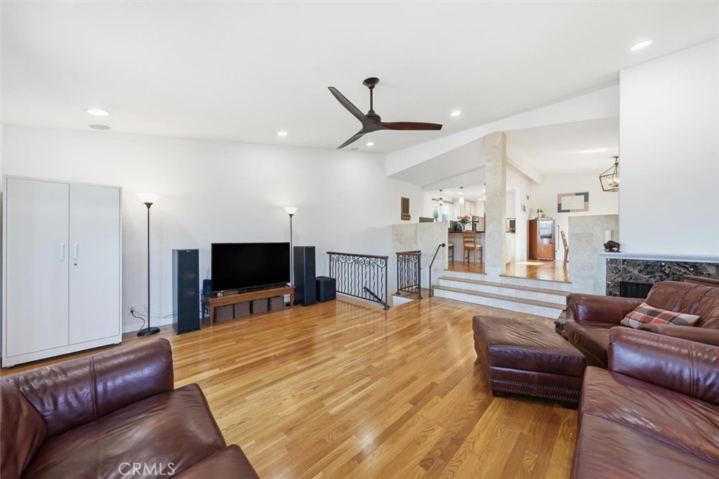 MLS #SB25273659 image #5