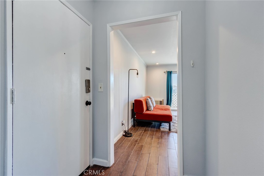 MLS #SB25273689 image #10