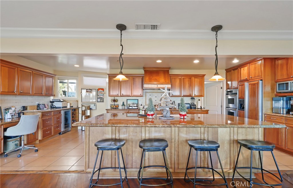 MLS #SB25273910 image #15