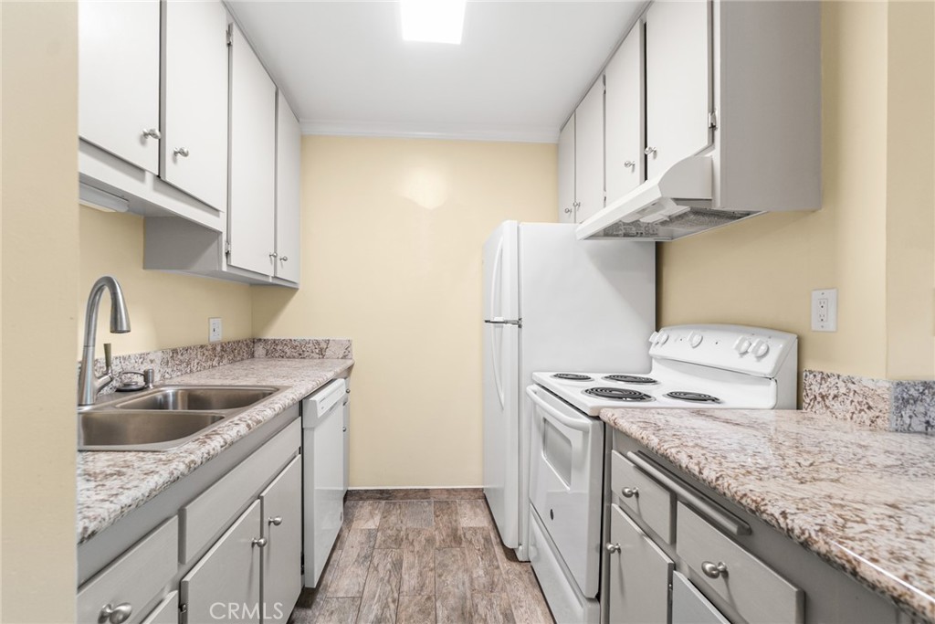 MLS #SB25274021 image #4