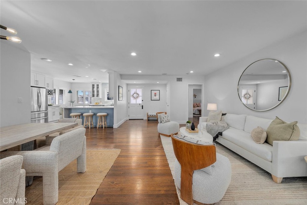 MLS #SB25274058 image #8