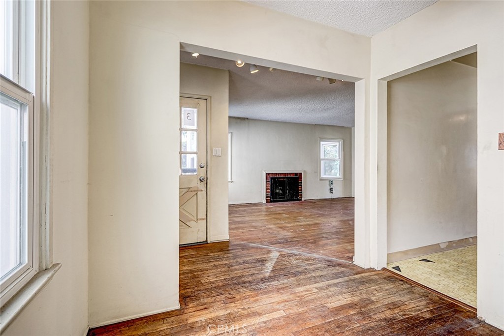 MLS #SB25274160 image #15