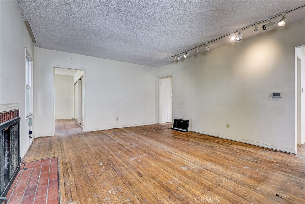 MLS #SB25274160 image #28