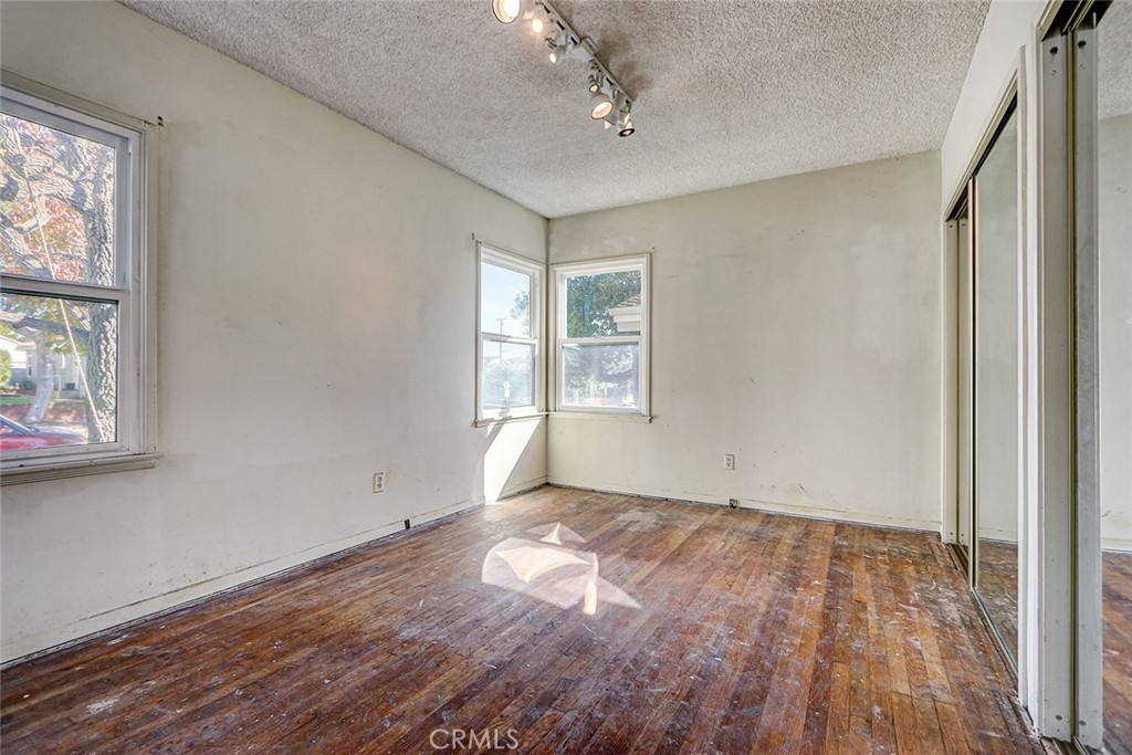 MLS #SB25274160 image #7