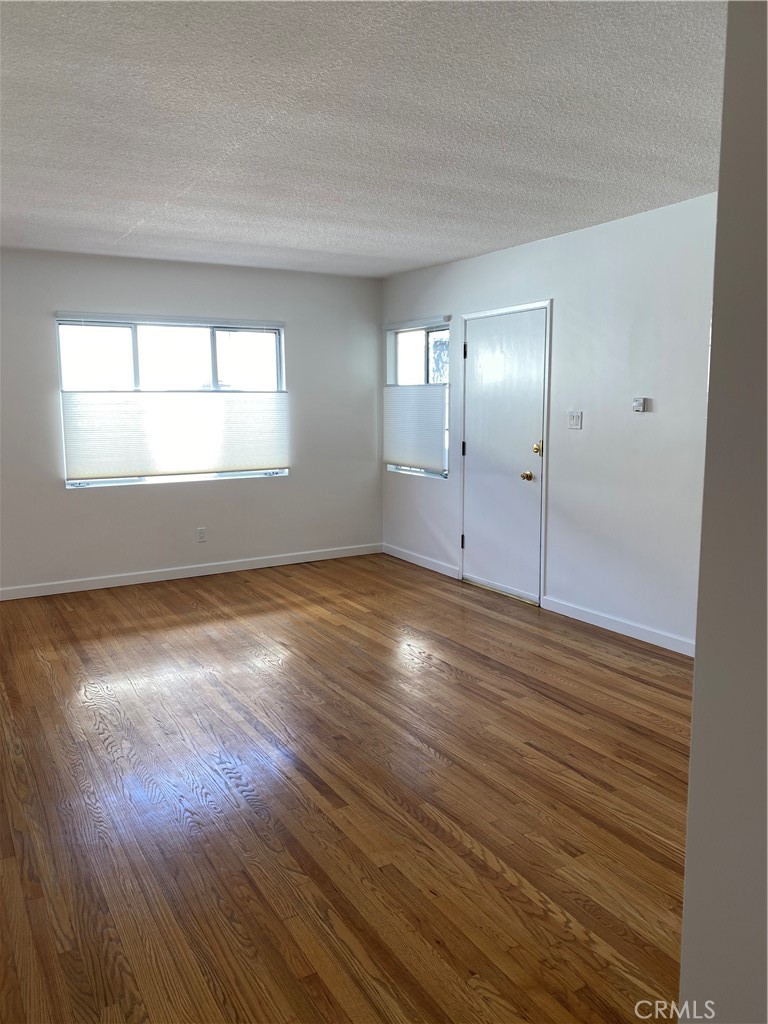 MLS #SB25274469 image #24