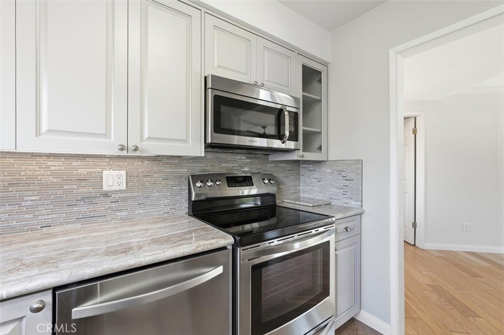 MLS #SB25274517 image #2