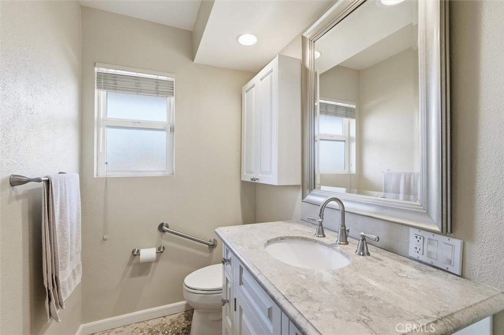 MLS #SB25274517 image #8