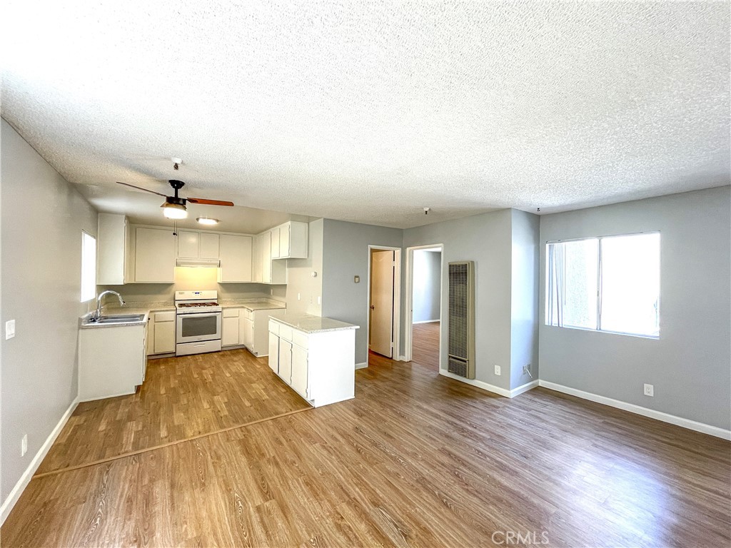 MLS #SB25274541 image #1