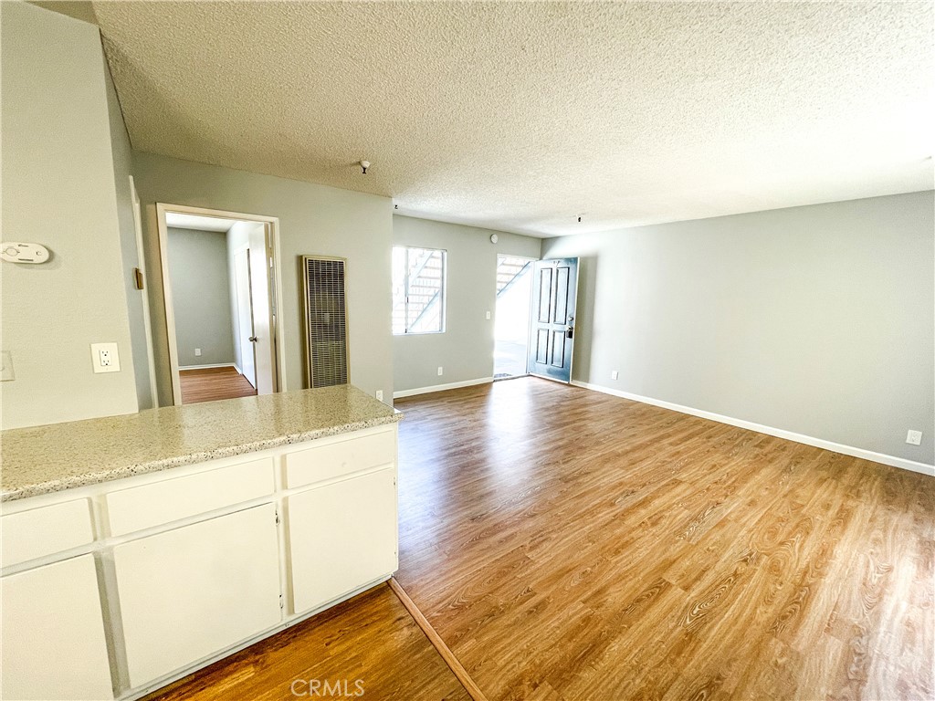 MLS #SB25274541 image #3