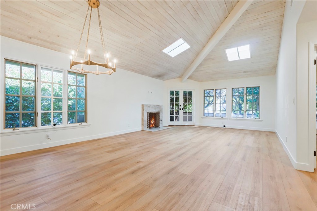 MLS #SB25274634 image #8