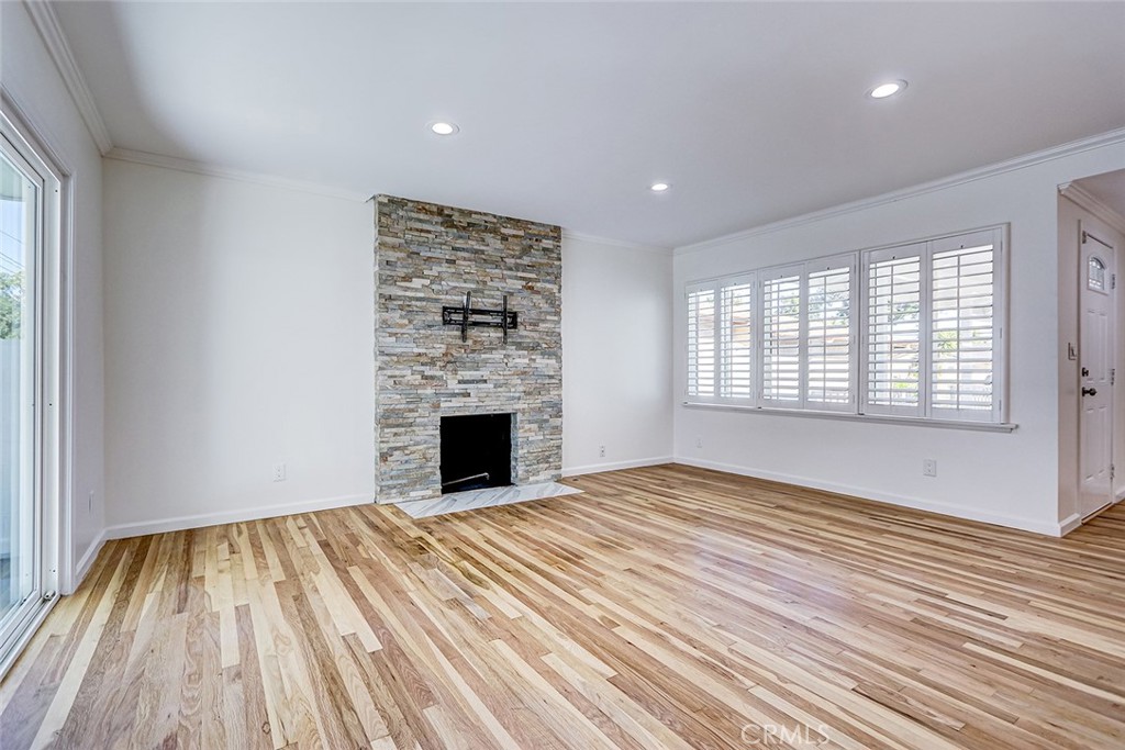 MLS #SB25274757 image #11