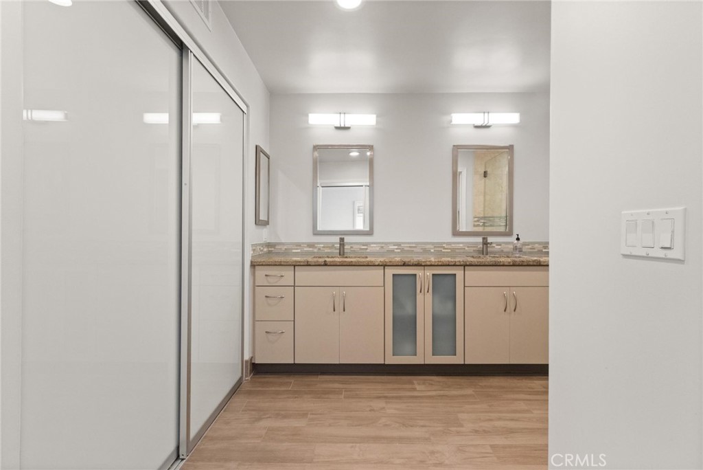 MLS #SB25274824 image #5