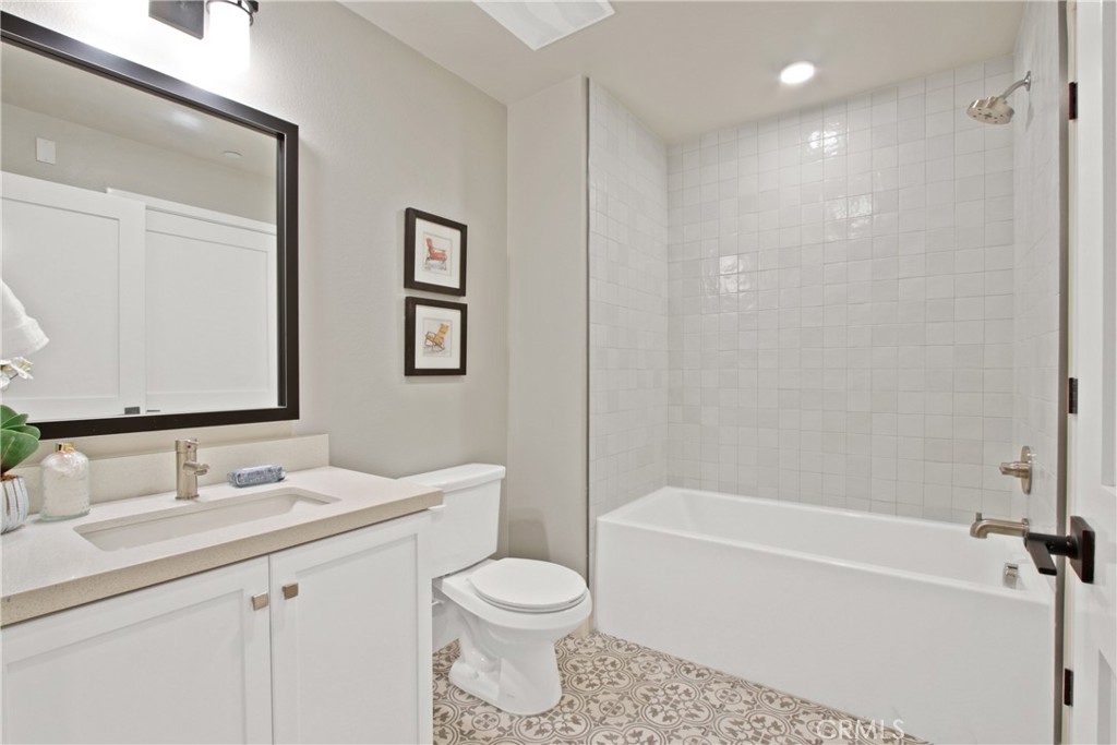 MLS #SB25274863 image #10