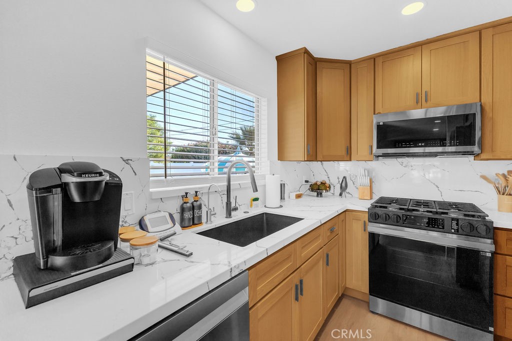 MLS #SB25275047 image #8