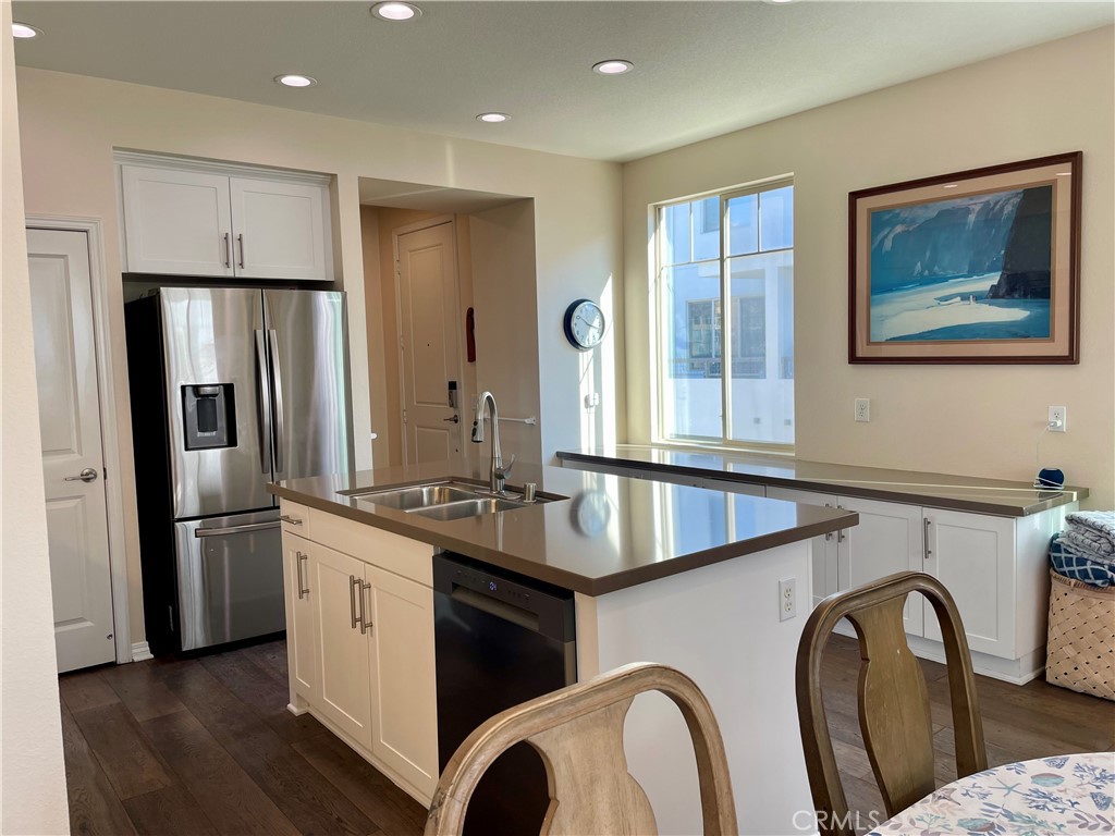 MLS #SB25275057 image #1