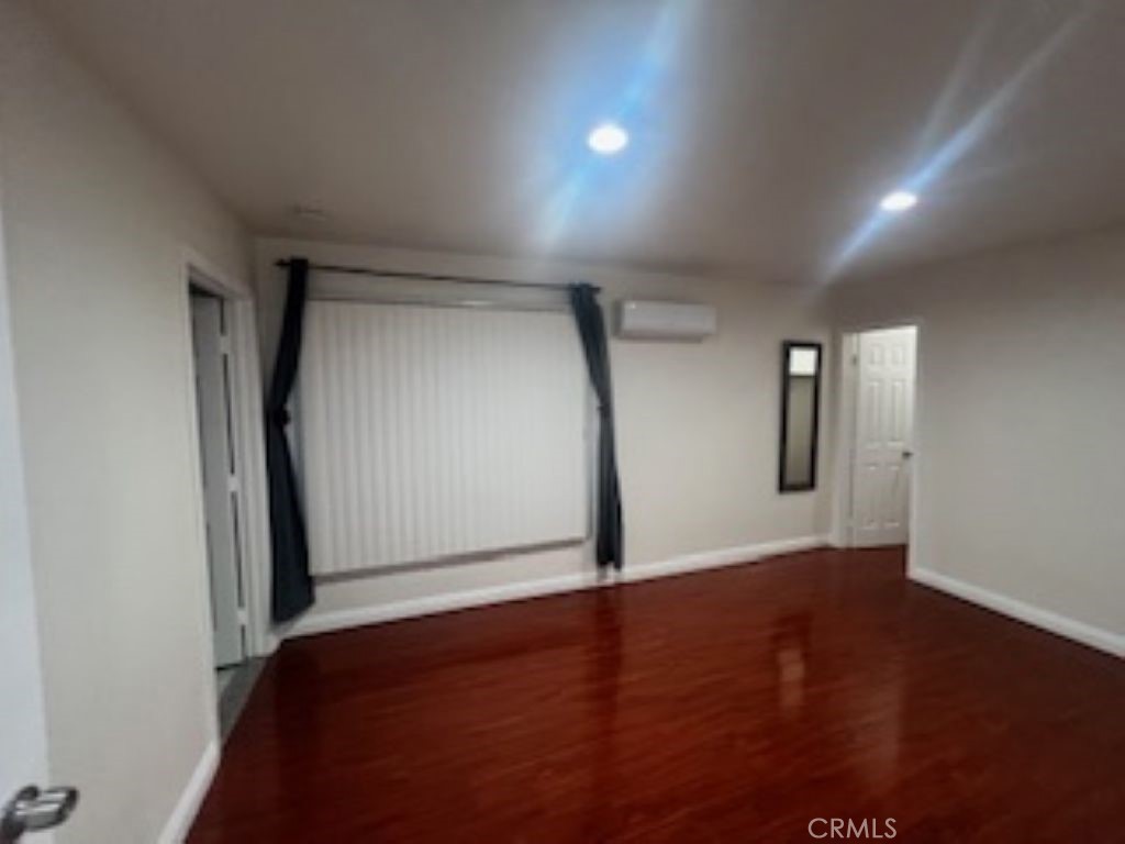 MLS #SB25263547 image #6