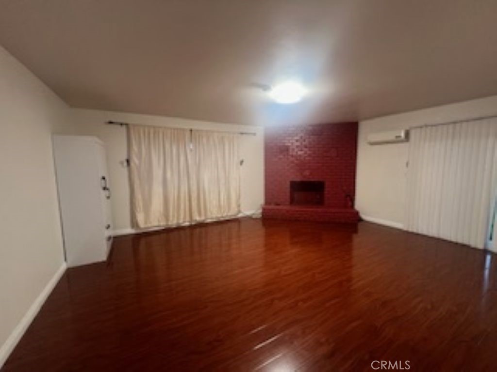 MLS #SB25263547 image #8