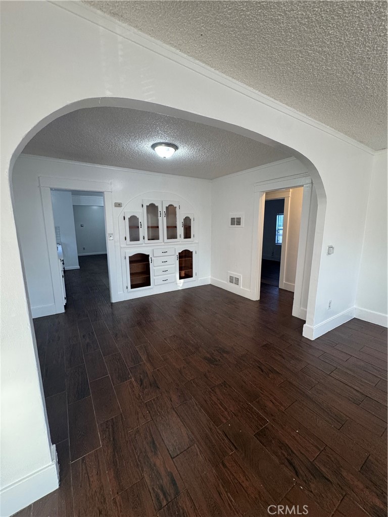 MLS #SB25275139 image #10