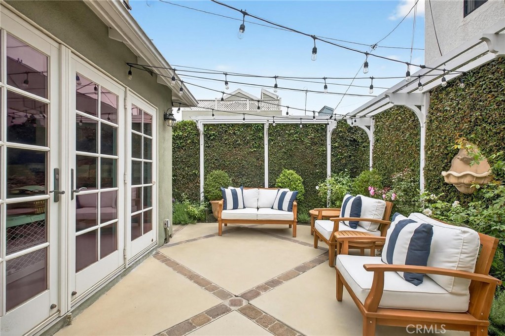 MLS #SB25275193 image #12