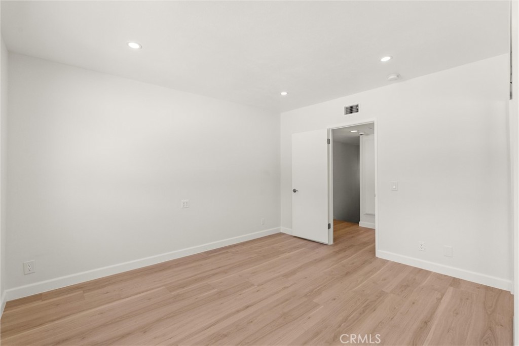 MLS #SB25275249 image #4