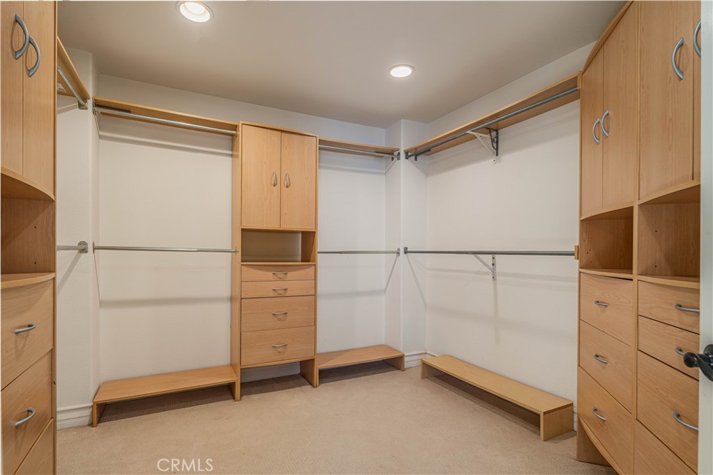 MLS #SB25275347 image #12