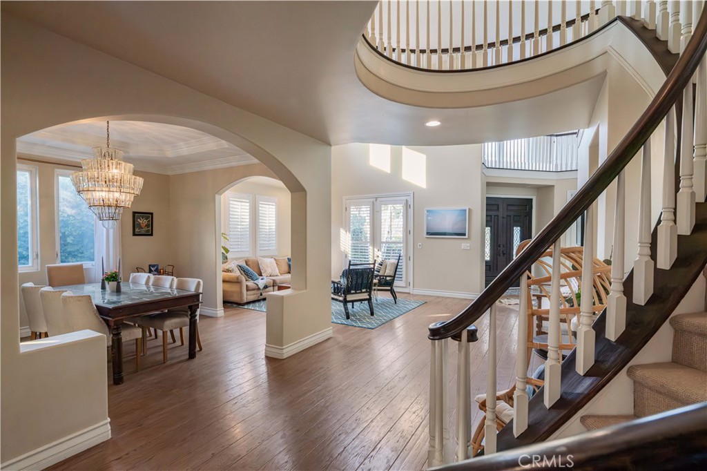 MLS #SB25275347 image #5