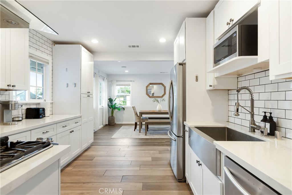 MLS #SB25275391 image #11