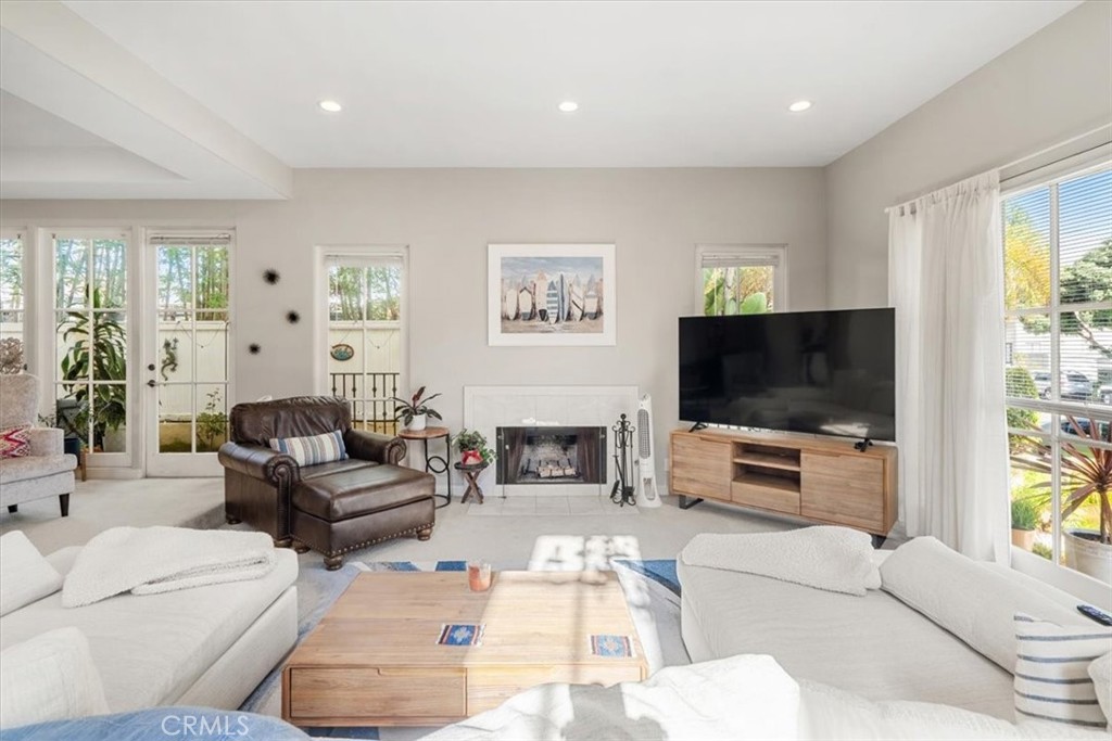 MLS #SB25275600 image #2