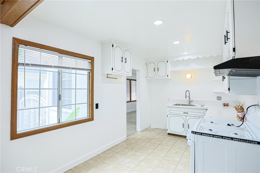 MLS #SB25275902 image #10