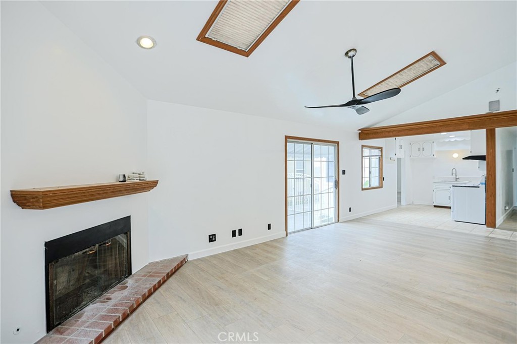 MLS #SB25275902 image #32